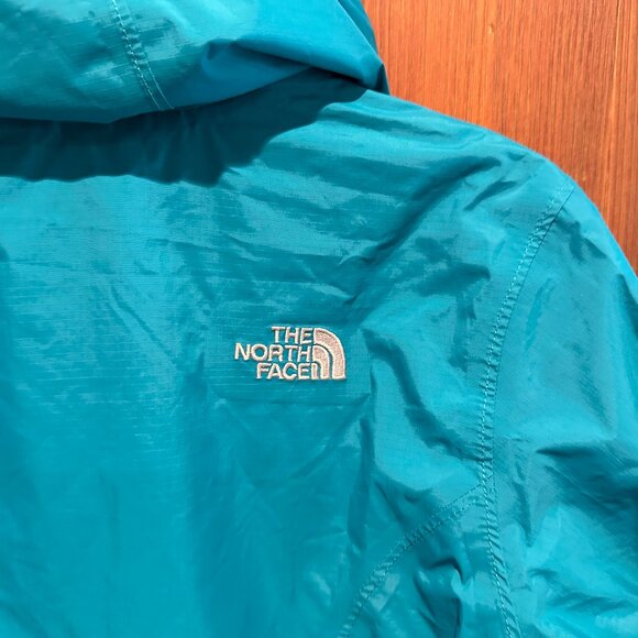 The North Face Teal Jacket - Picture 5 of 14